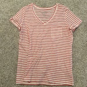 Women’s pocket tee